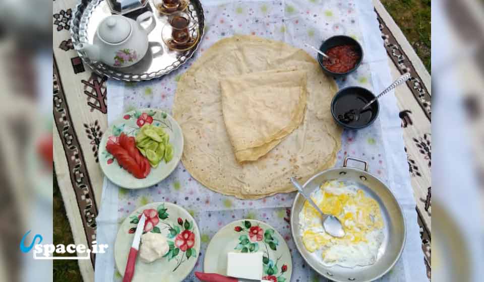 صبحانه محلی اقامتگاه بوم گردی تاریشا - ایذه - روستای تکاب